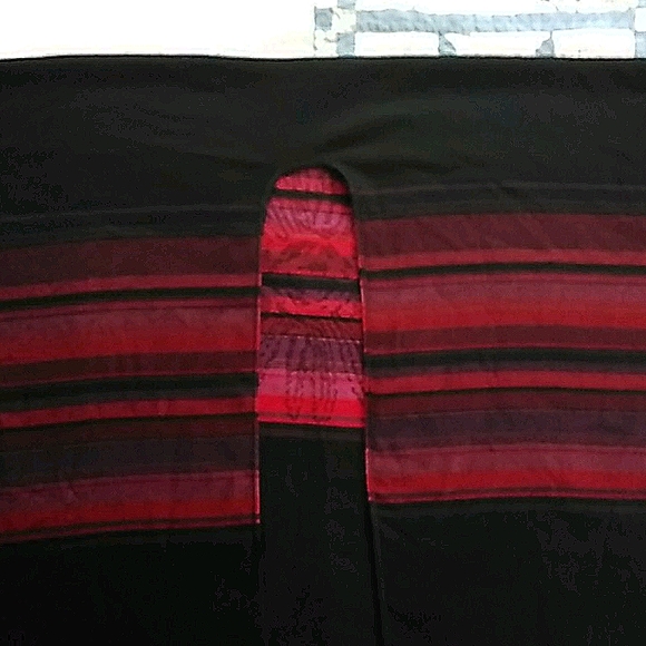 A wrap - Picture 6 of 6